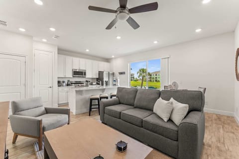 Townhome, Multiple Beds, Patio (Waves of Relaxation) | Living area | 42-inch flat-screen TV with digital channels