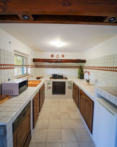 Quadruple Room, Garden View | Private kitchen | Mini-fridge, microwave, espresso maker