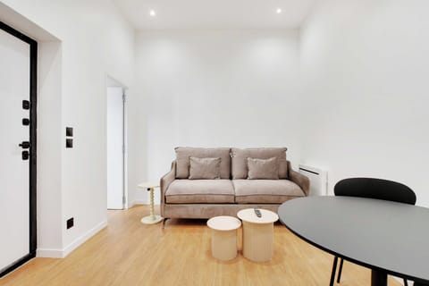 Apartment | Living area