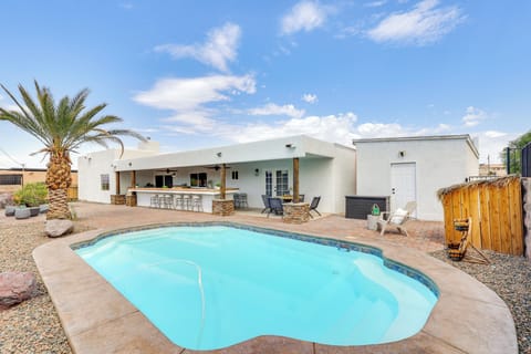 Lake Havasu City Vacation Rental | 5BR | 3BA | 2,250 Sq Ft | Step-Free Access