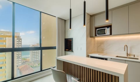 Basic Apartment | Private kitchen | Cookware/dishes/utensils