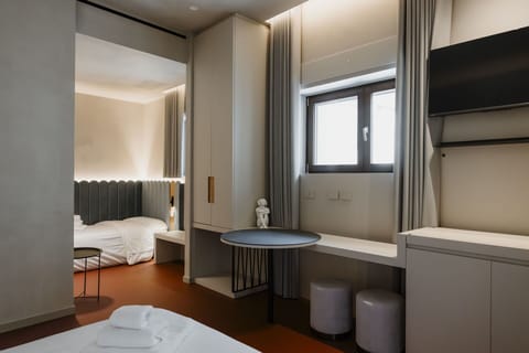 Autumn, Bedroom, Spring, Summer