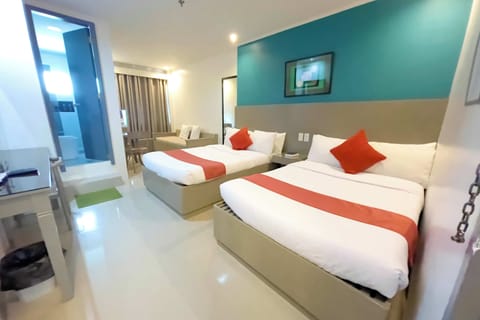 Deluxe Twin Room | Desk, WiFi (free)