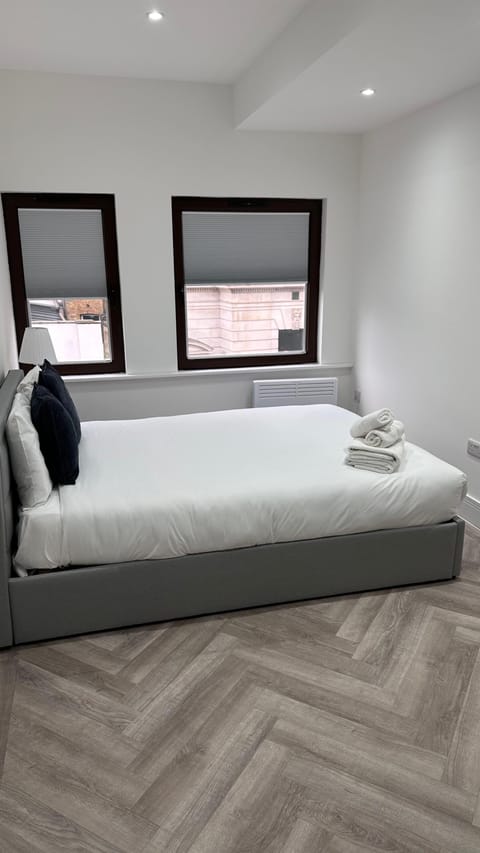 Apartment, 2 Bedrooms, Kitchen | Iron/ironing board, free WiFi