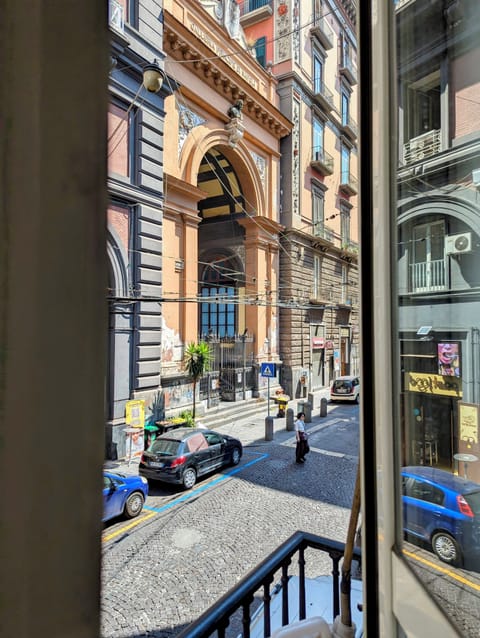 Comfort Room | Free WiFi