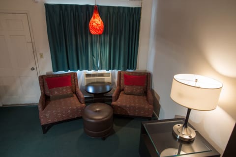 Double Room, 2 Double Beds | Free WiFi, bed sheets