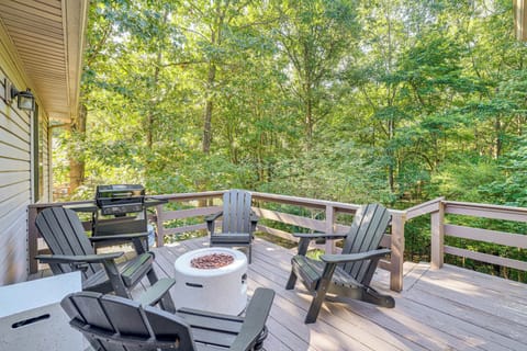 Bella Vista Vacation Rental | 3BR | 2BA | 1,745 Sq Ft | 1 Step to Enter