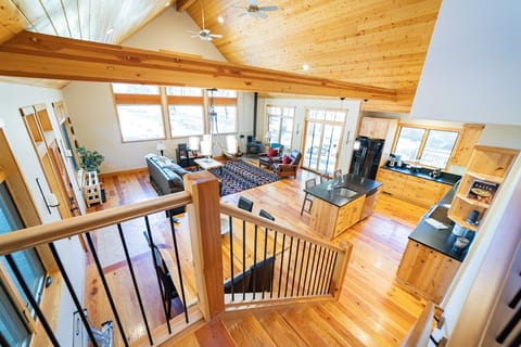 14-livingroom_kitchen_top_view