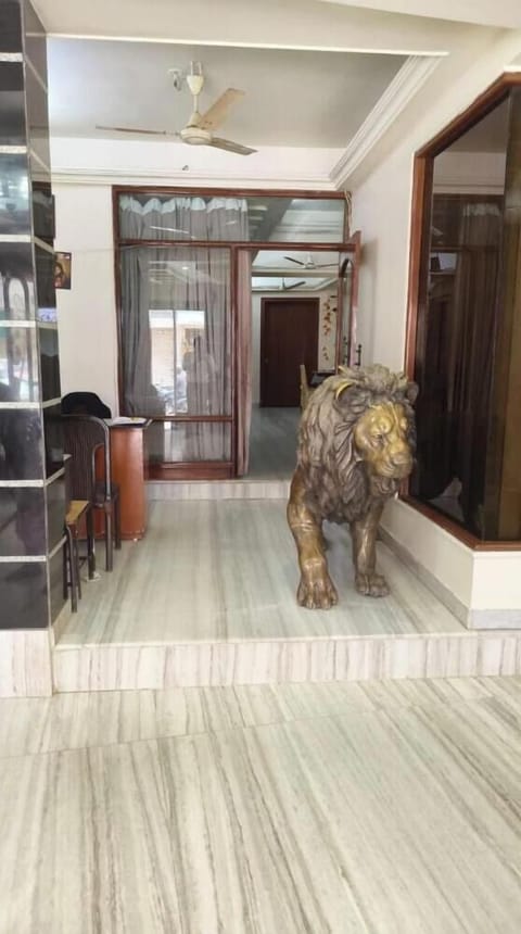 Deluxe Double Room | Living area