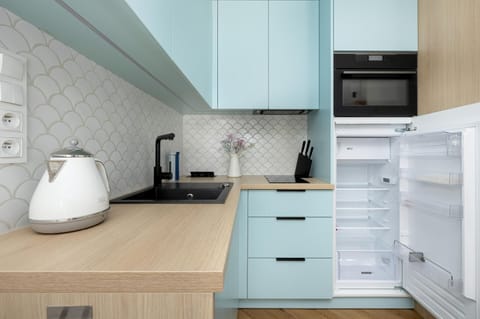 Apartment | Private kitchen | Highchair