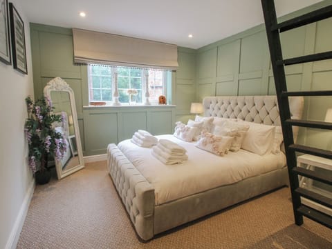 1 bedroom, WiFi (free), individually decorated, individually furnished