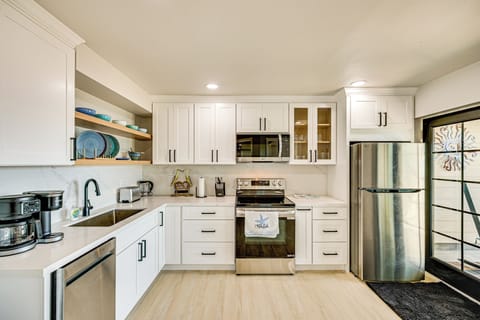 Apartment (1 Bedroom) | Interior