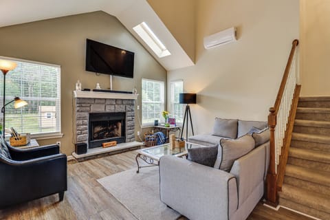 House (3 Bedrooms) | Front of property