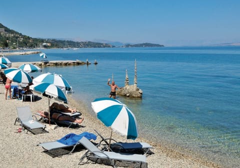 Beach nearby, sun loungers, beach umbrellas, beach towels