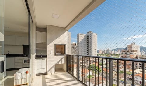 Basic Apartment | Terrace/patio
