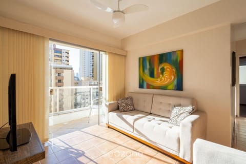 Basic Apartment | Living area