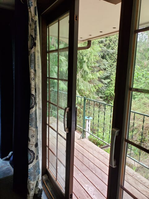 Your Sliding Glass Doors includes Sliding Screen Doors too!