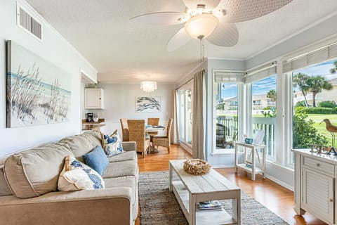 Living Room With Sofa Sleeper