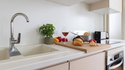 Apartment (1 Bedroom) | Interior