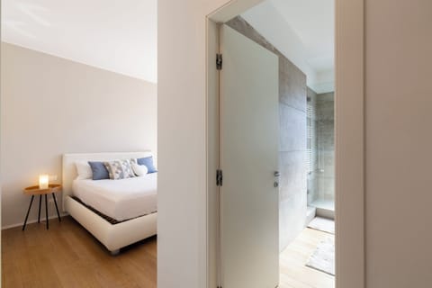 Comfort Apartment | Iron/ironing board, free WiFi