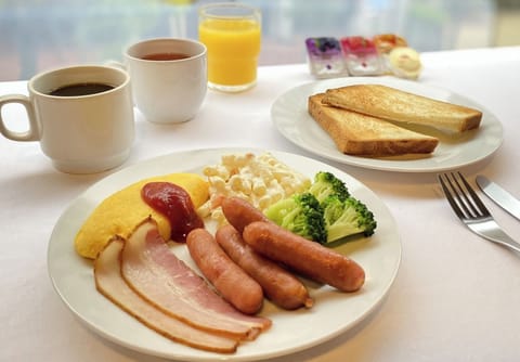 Breakfast meal
