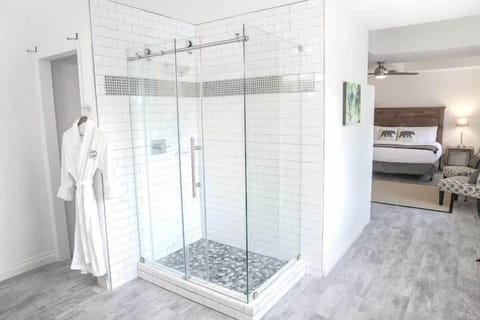 Viognier Bath (2)