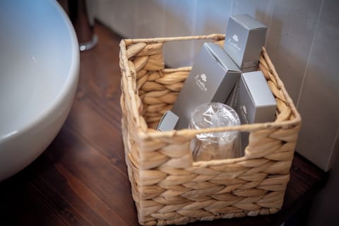 Junior Triple Room, 1 Bedroom, Non Smoking, Garden View | Bathroom | Shower, hair dryer, towels, soap