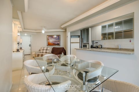 Basic Apartment | Interior