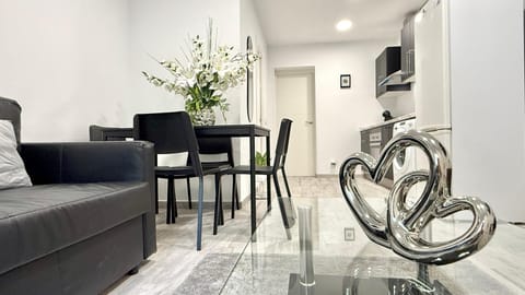 Apartment | Living area