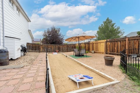 Backyard bean bag toss game