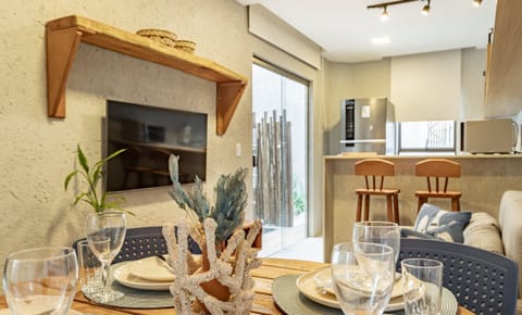 Apartment | Living area | TV