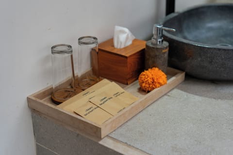 Deluxe Suite Room with Rice Field View | Room amenity