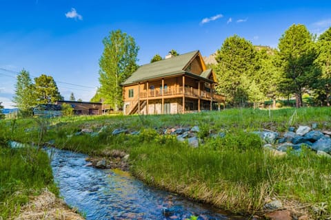 The log cabin is right on the bank of Fish Creek. It`s not huge, but it`s really peaceful.