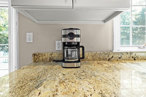 Drip coffee maker perfect for your mornings