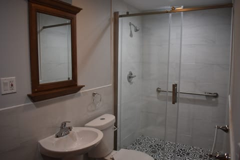 Jack & Jill Bathroom