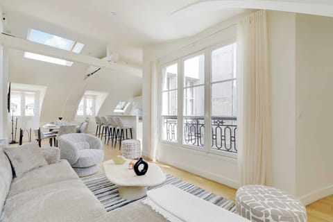 Apartment | Living area