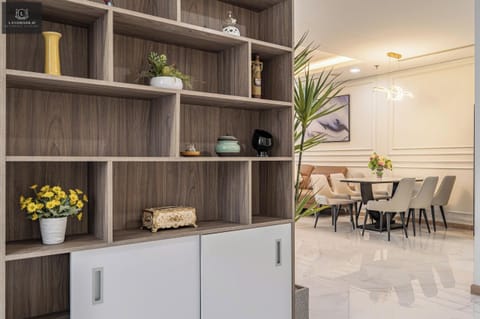 Deluxe Apartment, 4 Bedrooms, Non Smoking, City View | Living area | 24-inch TV with digital channels