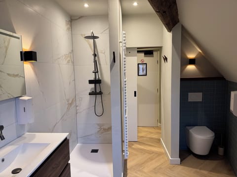 Beerenbrouck | Bathroom