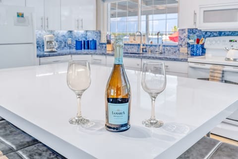 Hook, Wine and Sinker