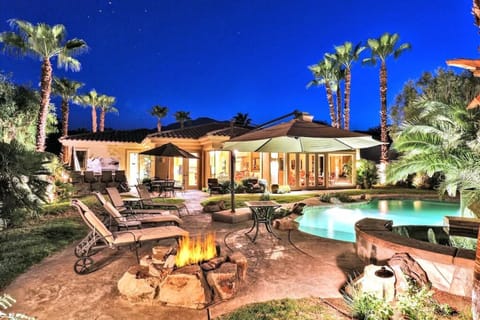House | 5 bedrooms, high-speed internet
