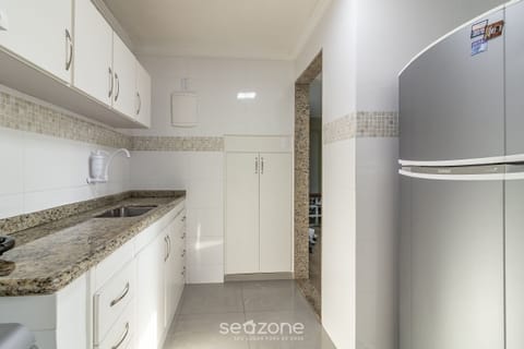 Villa | Private kitchen | Cookware/dishes/utensils