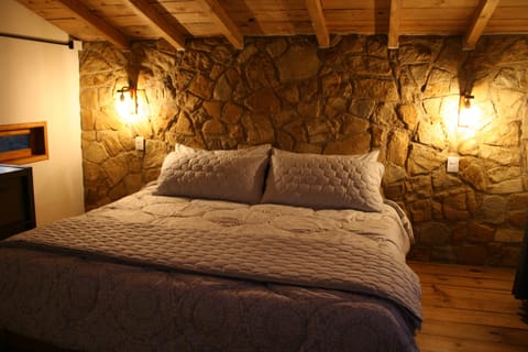 Superior Bungalow | Iron/ironing board, free WiFi