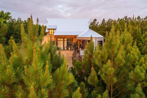 With comfortable accommodations for up to 6 guests, our cabin features a fully equipped kitchen, luxurious bedding, and a private hot tub for ultimate relaxation. 