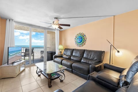 Welcome to Oceania Plaza 808!