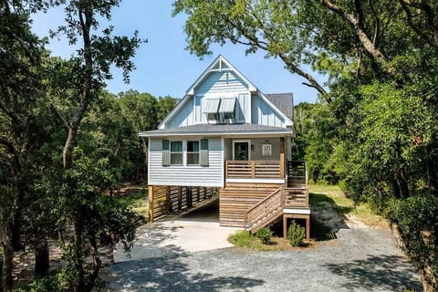Front Exterior of Sea Glass Shack