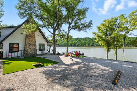 The Peaceful Paddle- with Dock!