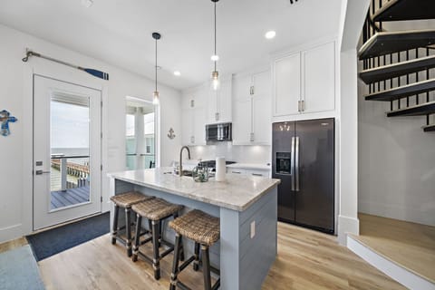 This is an additional kitchen space for your use