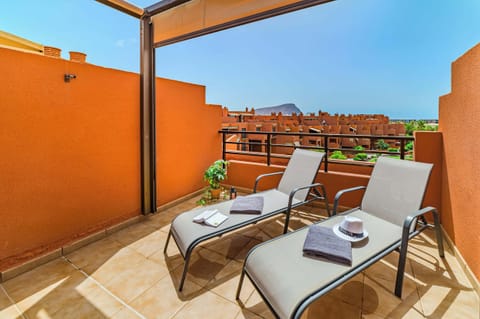 Private Sun Loungers with Coastal Vista — Perfect Spot for Lazy Afternoons or Sunset Sips