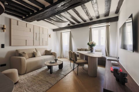 Apartment | Living area