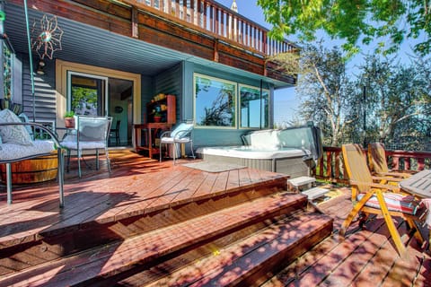 House (5 Bedrooms) | Interior